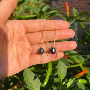 Pretty Black Freshwater Pearl Gold Stainless Steel Earring Threaders